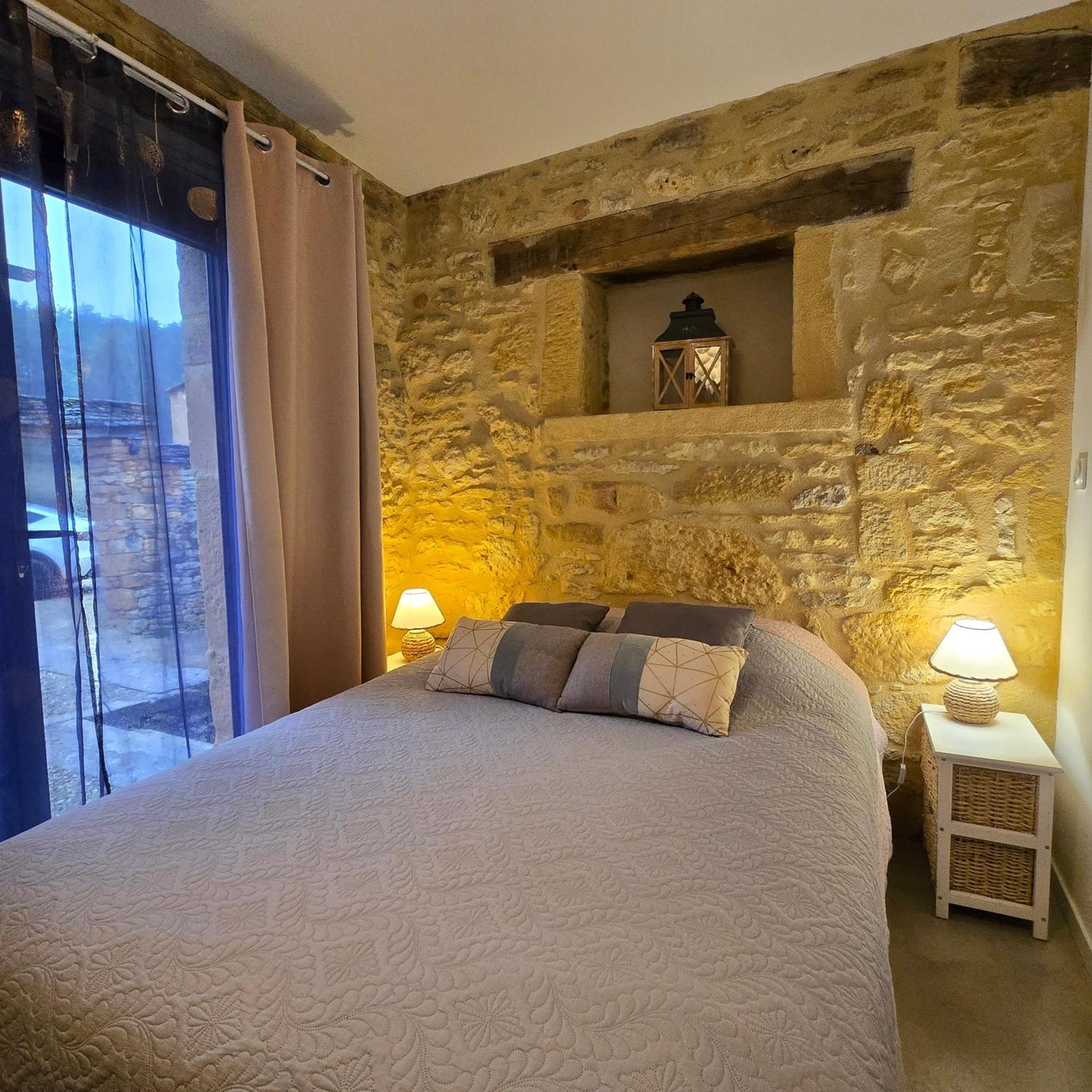 Gite Les Combes Montignac Lascaux Εξωτερικό φωτογραφία